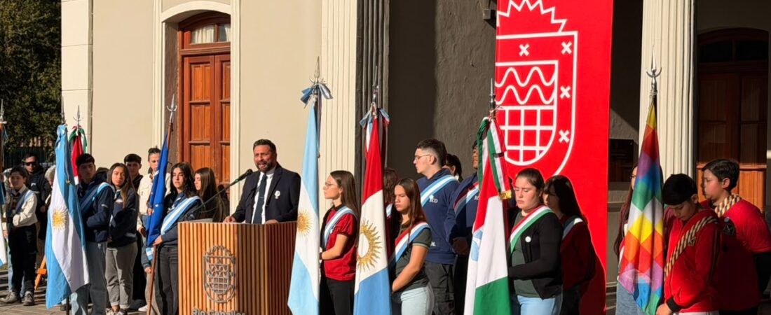 Río Ceballos conmemoró el Día de la Independencia con un emotivo acto patrio