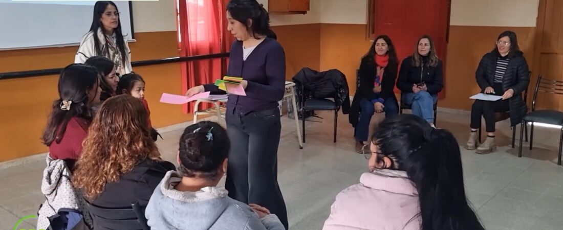 Los Cedros: familias participaron de un taller de Educación Sexual Integral